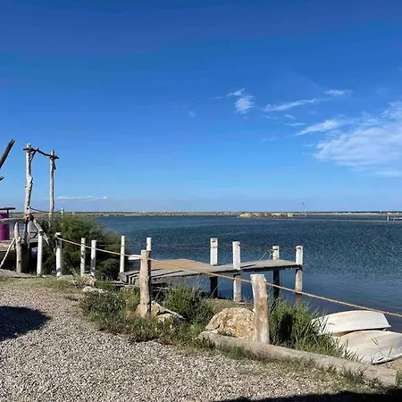 Appartamento Logement Avec Jardin Et Piscine Vue Mer. Saint-Pierre-la-Mer (Aude)