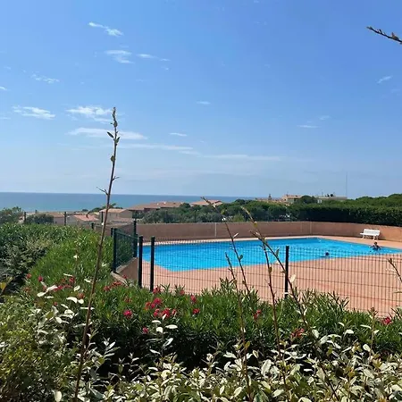 Appartamento Logement Avec Jardin Et Piscine Vue Mer.